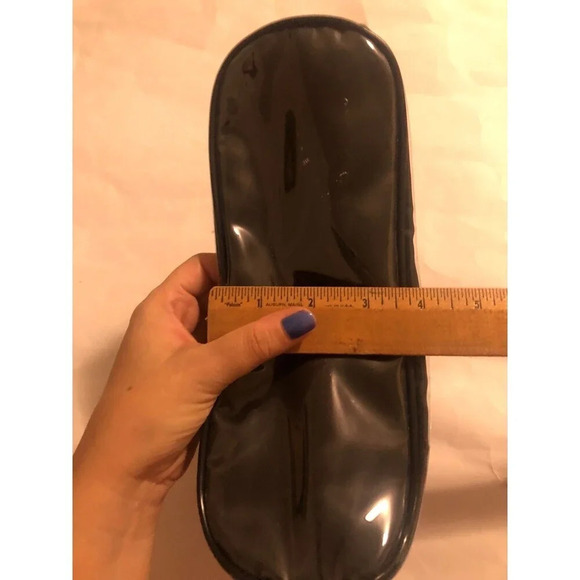 Macy's makeup cosmetic bag - Picture 4 of 6